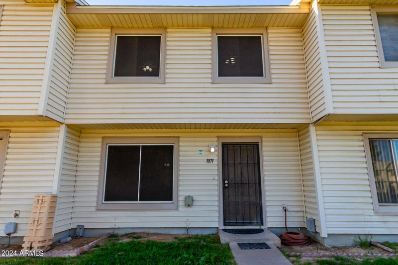 1071 E Minton Dr, Tempe, AZ 85282