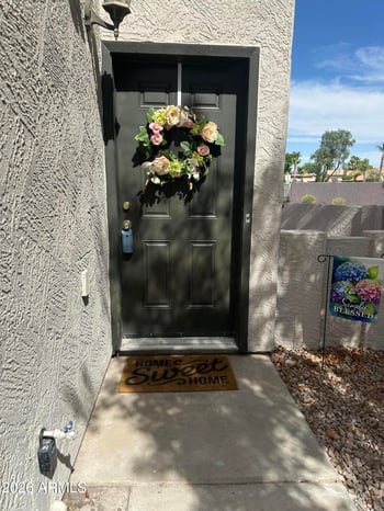 1071 Sandy Banks Dr, Gilbert, AZ 85233