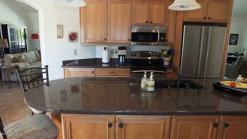 10710 E Nacoma Dr, Sun Lakes, AZ 85248