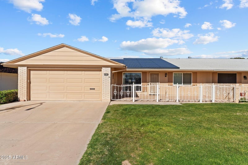 10712 Cameo Dr, Sun City, AZ 85351
