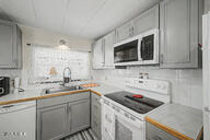 10712 Apache Trl #A15, Apache Junction, AZ 85120