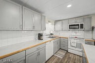 10712 Apache Trl #A15, Apache Junction, AZ 85120