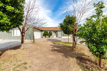 10713 36th Ave, Phoenix, AZ 85029
