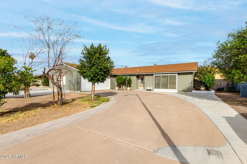 10713 36th Ave, Phoenix, AZ 85029