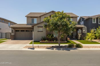 10713 Tesla Ave, Mesa, AZ 85212