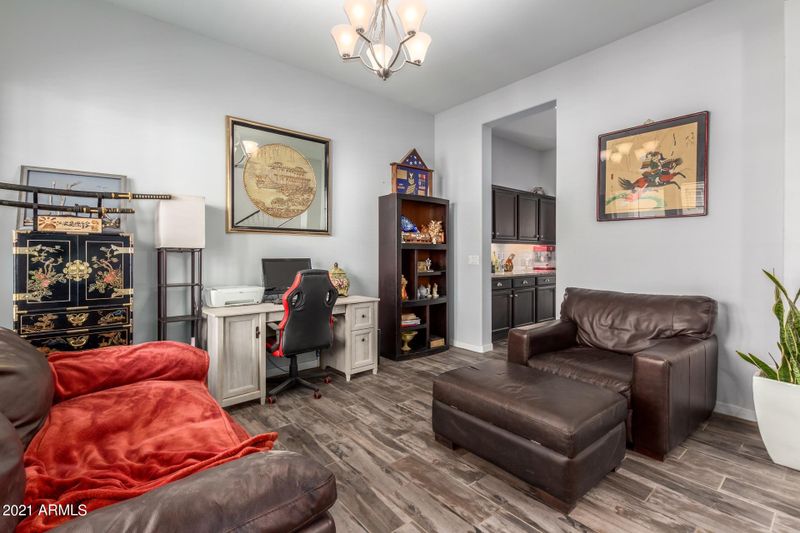 10717 E Meseto Ave, Mesa, AZ 85209