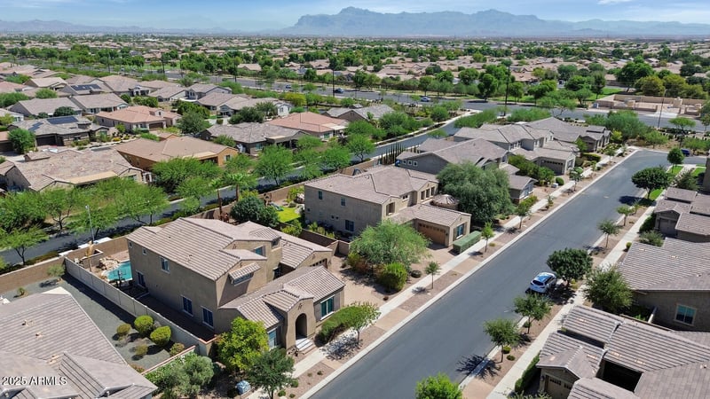 10718 Lumiere Ave, Mesa, AZ 85212