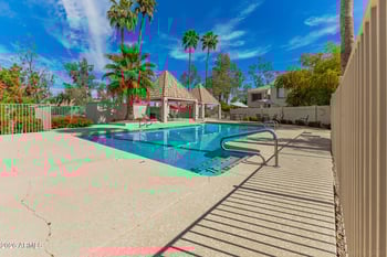 1072 Sunburst Ln, Tempe, AZ 85284
