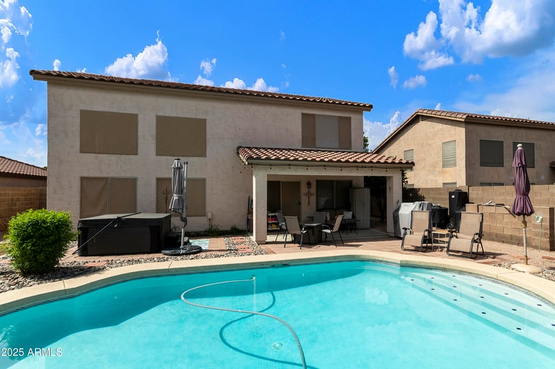 1072 Windhaven Ave, Gilbert, AZ 85233