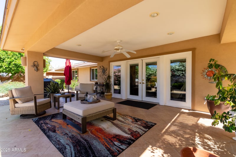 10720 Saratoga Cir, Sun City, AZ 85351