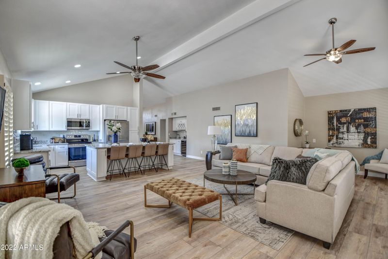 10722 E Navajo Pl, Sun Lakes, AZ 85248