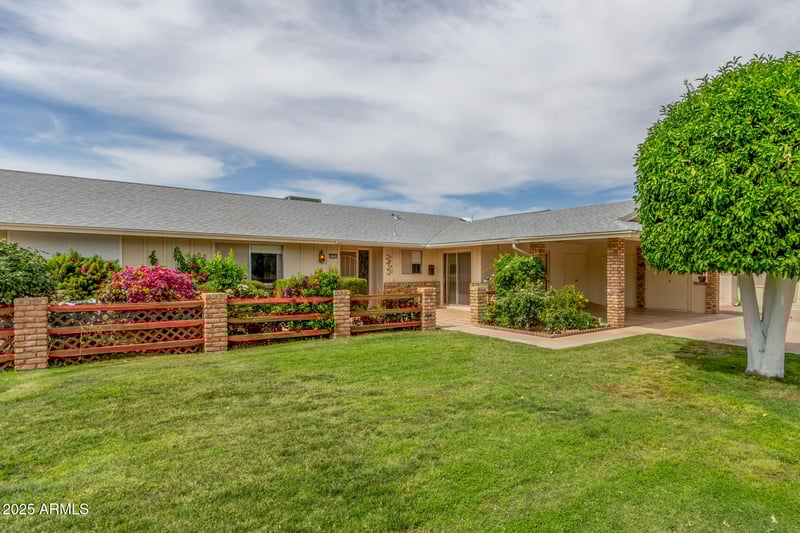 10724 Cheryl Dr, Sun City, AZ 85351