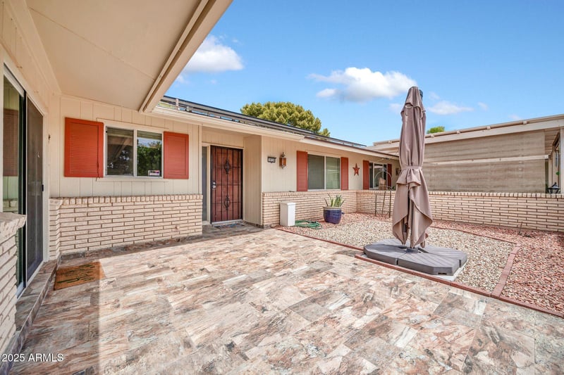 10726 Denham Dr, Sun City, AZ 85351