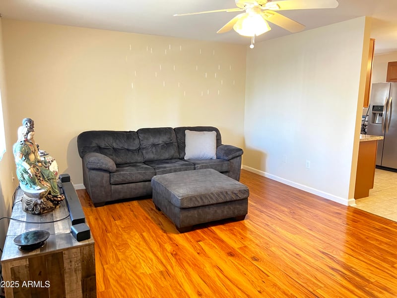 10726 Kelso Dr, Sun City, AZ 85351