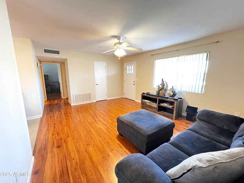 10726 Kelso Dr, Sun City, AZ 85351