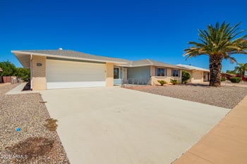 10726 Loma Blanca Dr, Sun City, AZ 85351