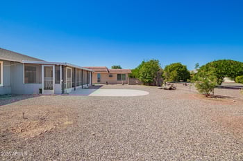 10726 Loma Blanca Dr, Sun City, AZ 85351