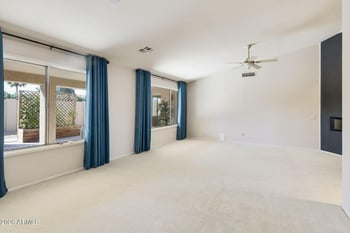10729 Coopers Hawk Dr, Sun Lakes, AZ 85248