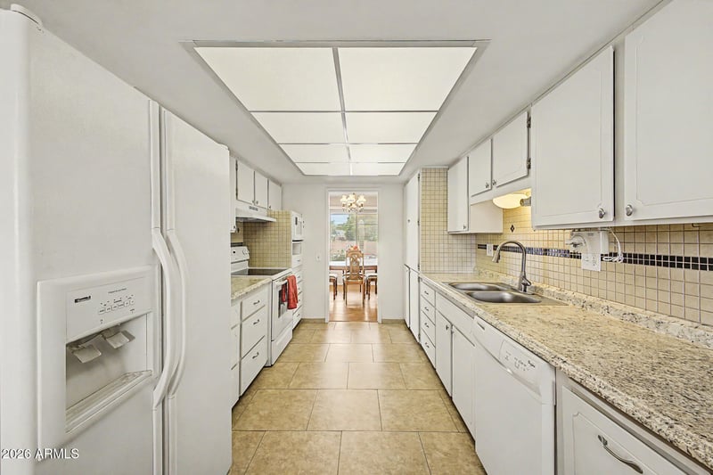 10729 W Wedgewood Dr, Sun City, AZ 85351