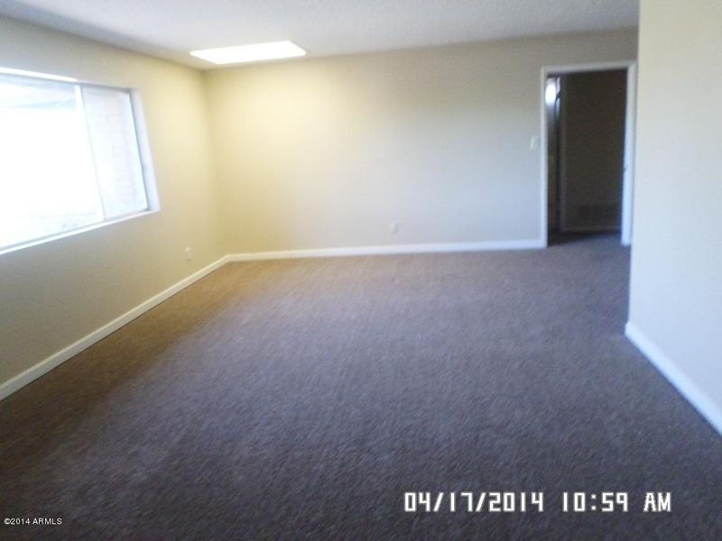 1073 E Watson Dr, Tempe, AZ 85283