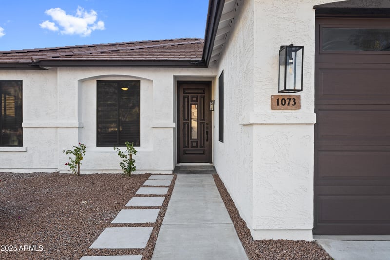 1073 Estate Rd, San Tan Valley, AZ 85140