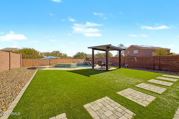 1073 239th Dr, Buckeye, AZ 85326