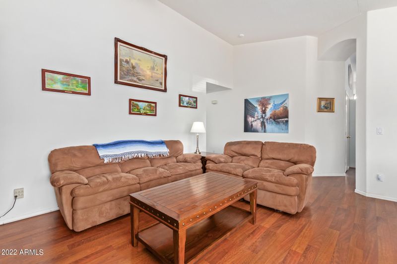 10730 E Emelita Ave, Mesa, AZ 85208