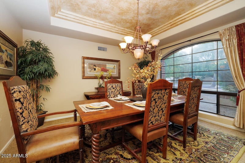 10731 Fanfol Ln, Scottsdale, AZ 85258