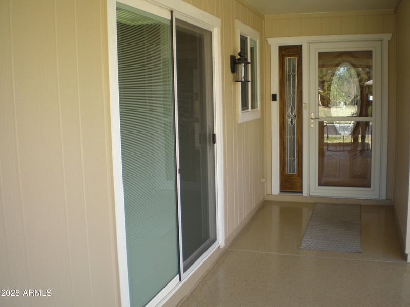 10731 Mission Ln, Sun City, AZ 85351