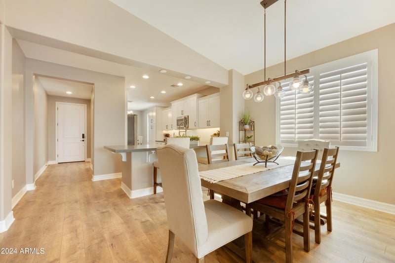 10731 Texas Ave, Mesa, AZ 85212