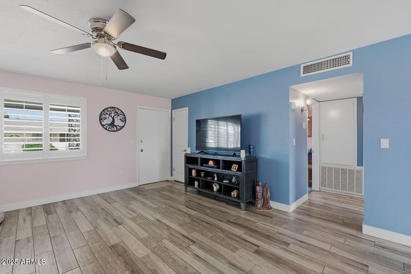 10731 Tropicana Cir, Sun City, AZ 85351
