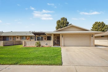 10732 W Caron Dr, Sun City, AZ 85351