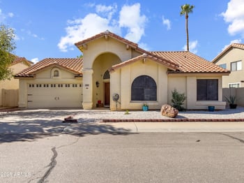 10733 Clover Way, Avondale, AZ 85392