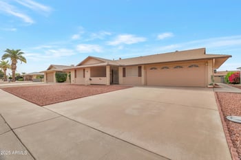 10733 Saratoga Cir, Sun City, AZ 85351