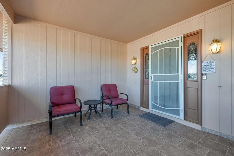 10733 Saratoga Cir, Sun City, AZ 85351