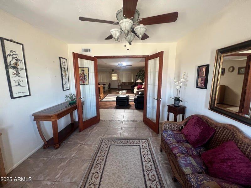 10734 El Capitan Cir, Sun City, AZ 85351