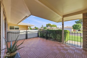 10734 W Hatcher Rd, Sun City, AZ 85351