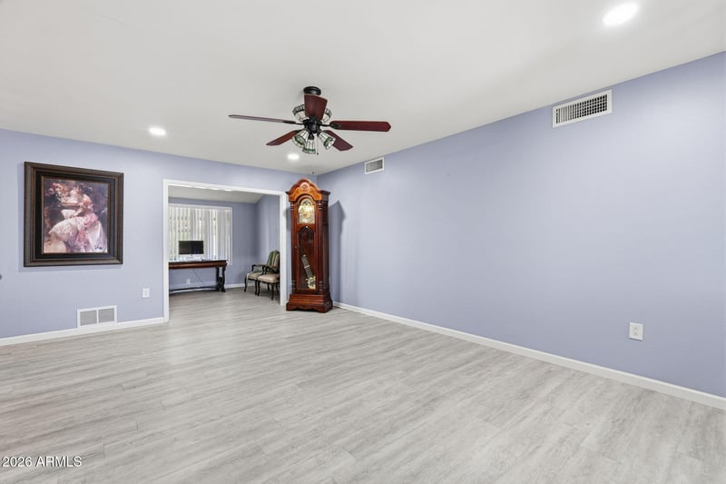 10734 Saratoga Cir, Sun City, AZ 85351
