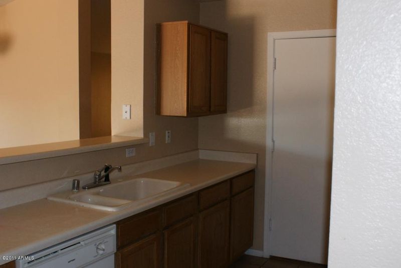 10735 W Montecito Ave, Phoenix, AZ 85037