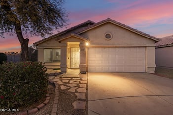 10736 Turney Ave, Phoenix, AZ 85037