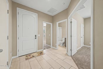 10736 W Bronco Trl, Peoria, AZ 85383