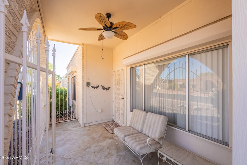 10737 W Brookside Dr, Sun City, AZ 85351