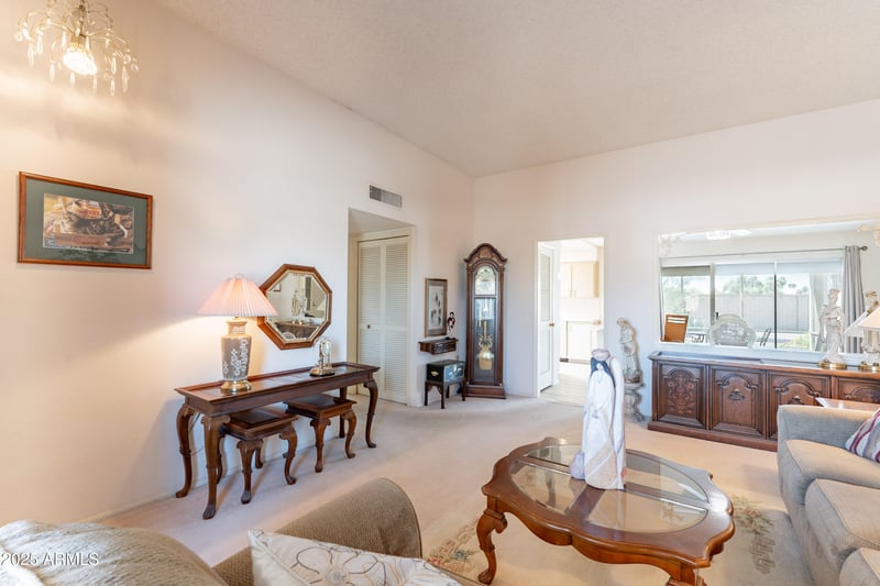 10737 W Brookside Dr, Sun City, AZ 85351