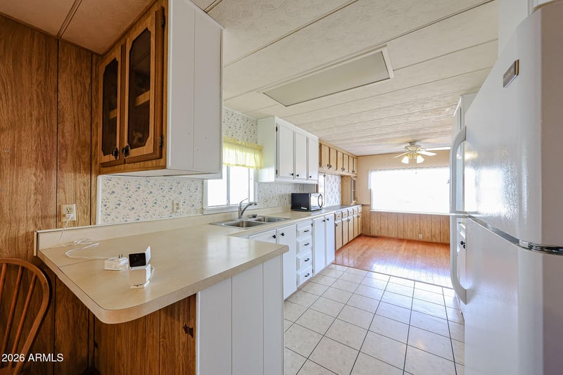 10737 W Sack Dr, Peoria, AZ 85373