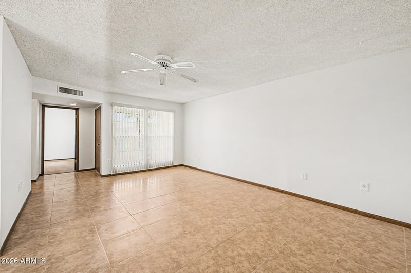 10737 W Santa Fe Dr, Sun City, AZ 85351