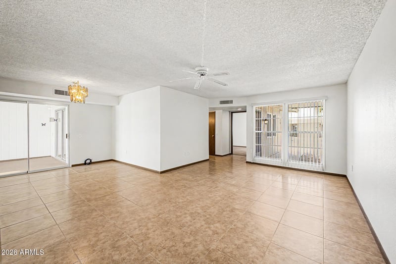 10737 W Santa Fe Dr, Sun City, AZ 85351