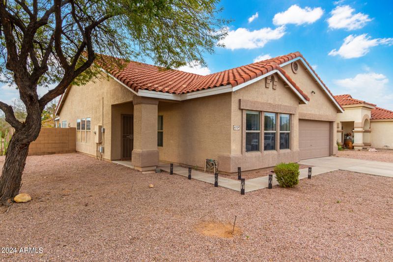 10739 E Bramble Ave, Mesa, AZ 85208