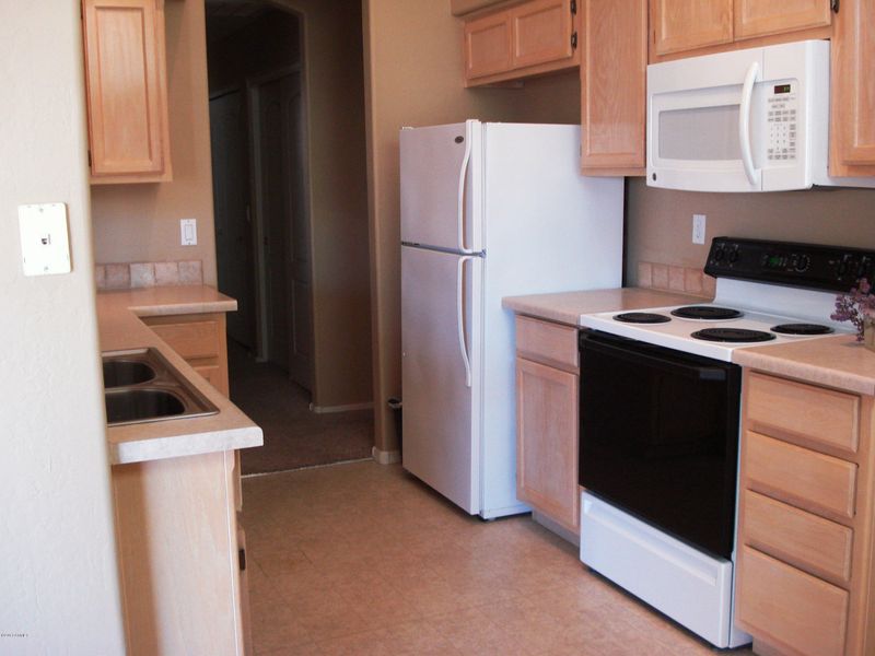 1074 W Todd Dr, Tempe, AZ 85283