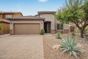 10743 Lariat Ln, Peoria, AZ 85383