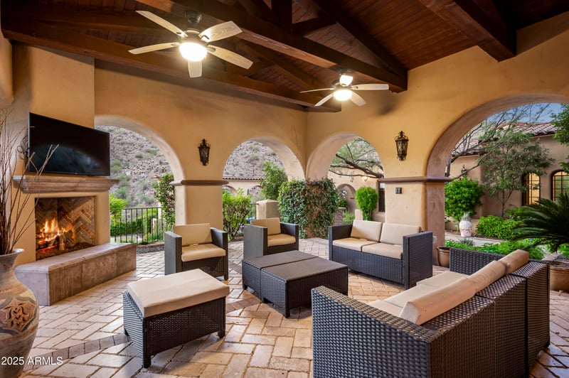 10744 Wingspan Way, Scottsdale, AZ 85255